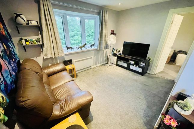41, Firdale Road, Northwich photo 2