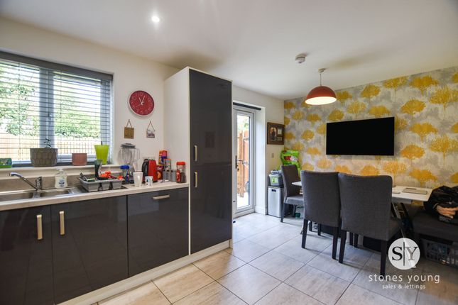 8 Gallica Lane, Blackburn photo 4