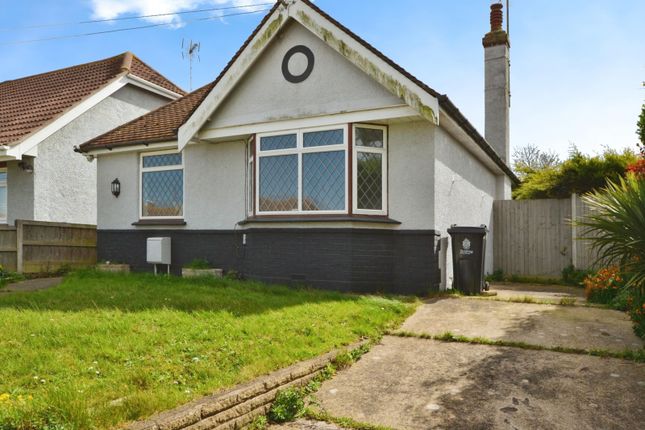 Thumbnail Detached bungalow to rent in Kents Avenue, Holland-On-Sea, Clacton-On-Sea