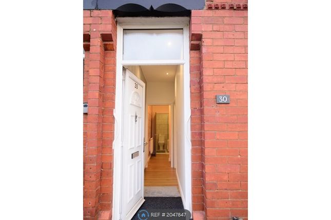 Thumbnail Terraced house to rent in Castle Street, Middleton, Manchester