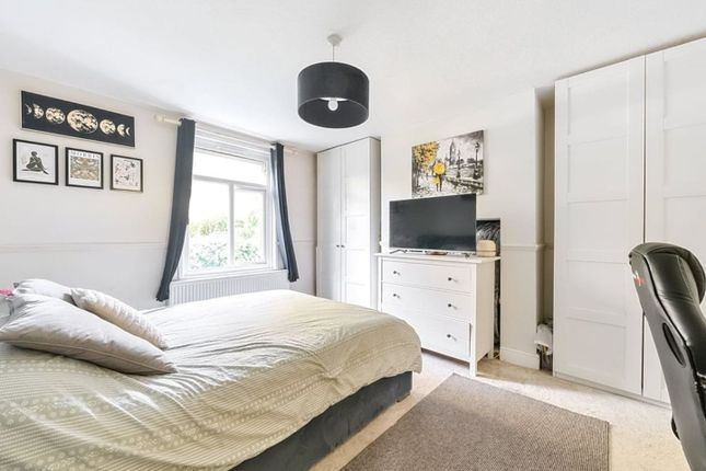 Flat 4, St. Michaels,, Willow Grove, Chislehurst photo 4