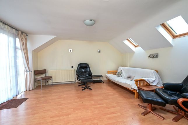 Kobe Cottage, 36, Cedar Road, Hampshire photo 2