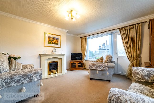 1B,, The Drive, Hipperholme, West Yorkshire photo 2