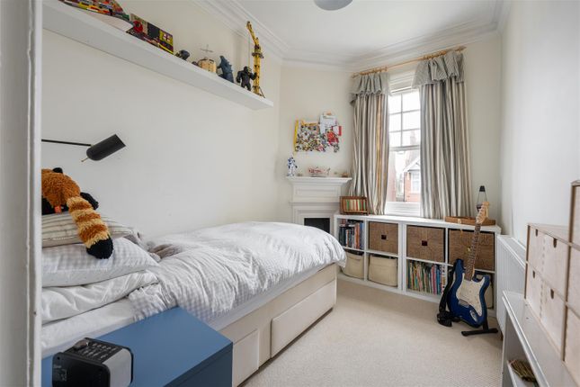 End terrace house for sale in Frederica Road, London