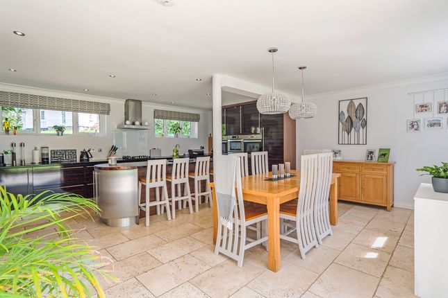 Kitchen/ Diner