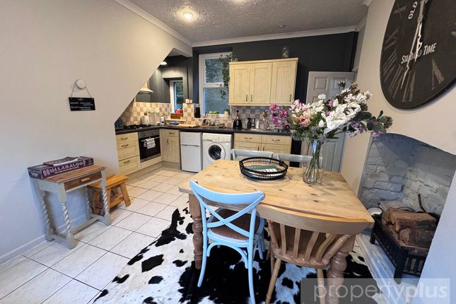 Cwtch Cottage, 5, Newbridge Road, Rhondda Cynon Taff photo 2