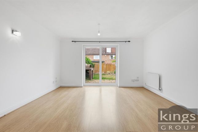 17, Ridgeways, Essex photo 2