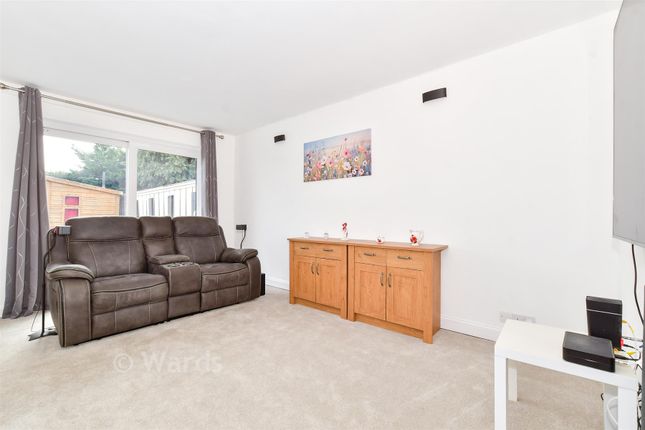 36, Flaxman Drive, Maidstone photo 4