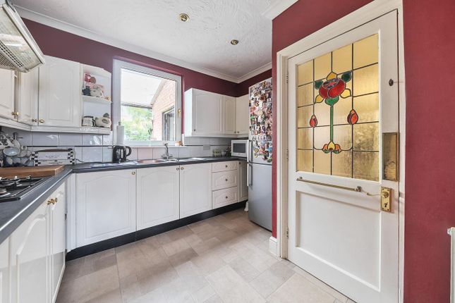 21, Coniston Road, Eastleigh photo 3