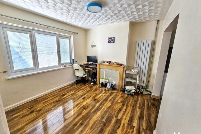 6, Dalton Road, Port Talbot photo 4