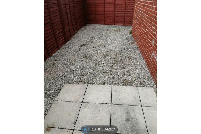 Flat, Petherton Court Petherton Road, Bristol photo 4