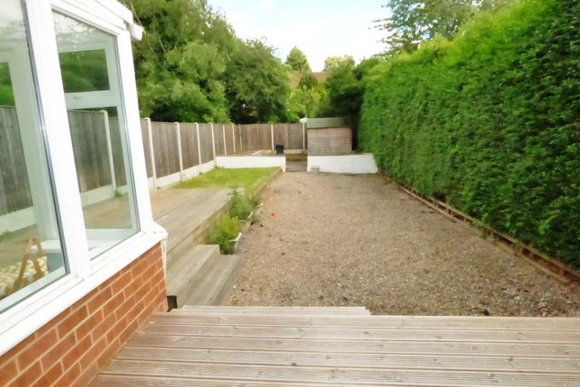 65, Greenthorpe Road, Leeds photo 2