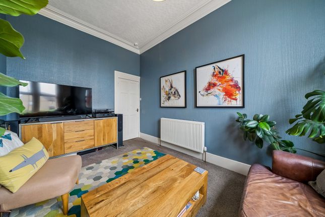 31a, Forth Crescent, Stirling photo 4