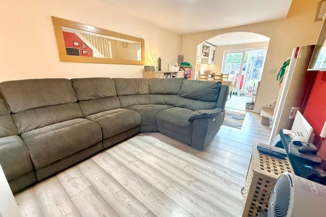 16, Lake View, Dunstable photo 4