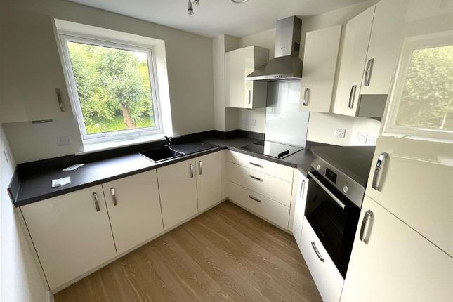 18 Gilbert Place, Lowry Way, Swindon photo 3