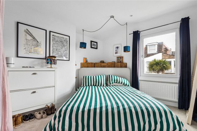 A, 16, Letchworth Street, London photo 4
