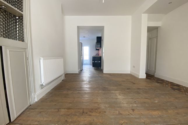 Ground Floor Flat, 1, Paget Street, Cardiff photo 2