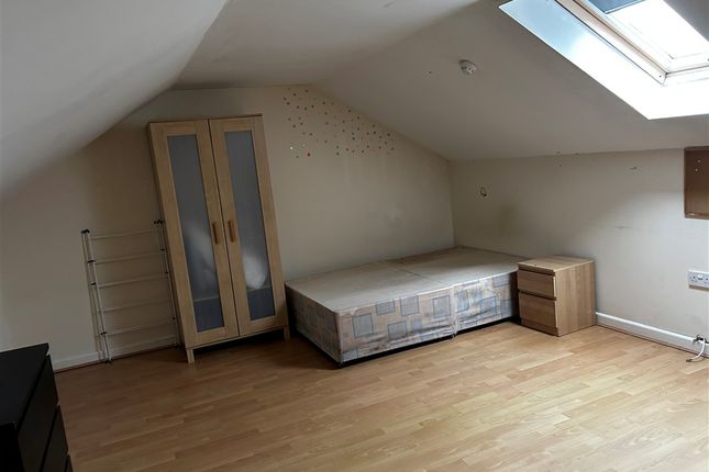 119b, Wood Road, PONTYPRIDD photo 3