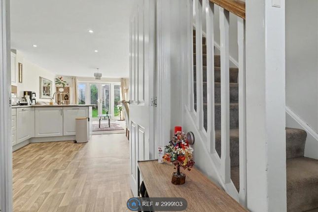 Poethlyn Drive, Norwich photo 4