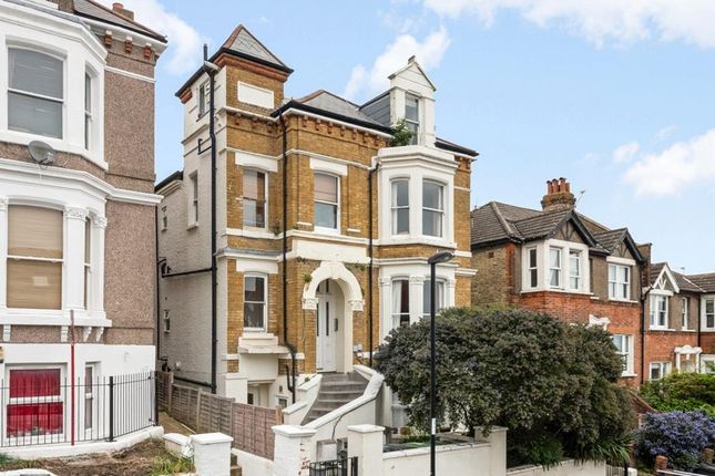 Thumbnail Flat for sale in Ewelme Road, Forest Hill, London
