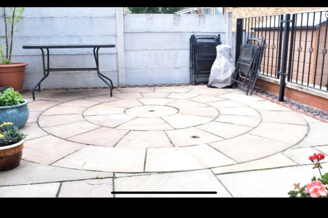 33, Tulip Road, Nottingham photo 2