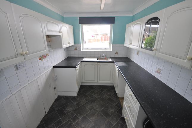 29, Quantock Close, Thorne photo 5
