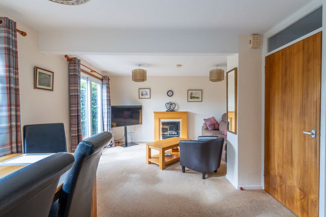 Cedar Rise, Stourport-on-Severn photo 3