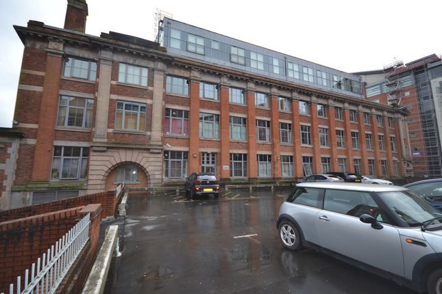 Thumbnail Flat to rent in Junior Street, Leicester