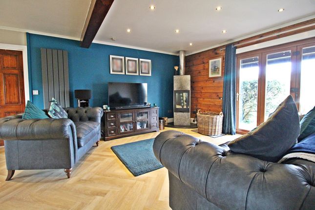 Kitchen-Diner-Family Room