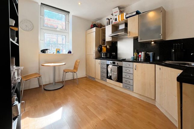 21, City Central, Leeds photo 4