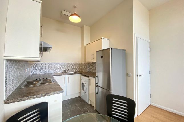 2403, City Link, Hessel Street, Salford photo 3
