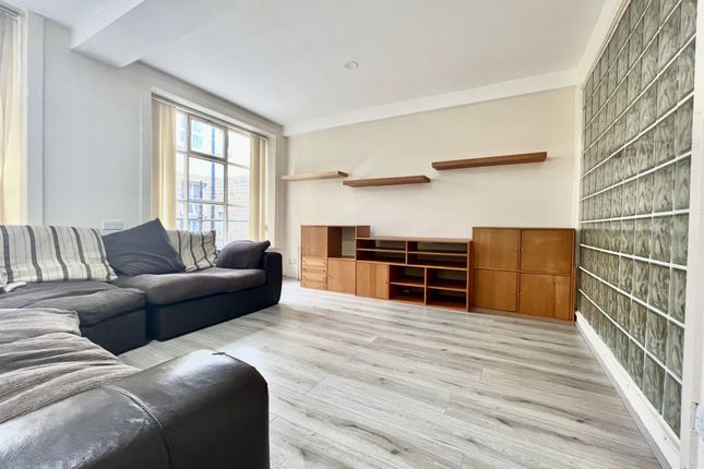 Flat 21, Netherwood Chambers, Bradford photo 2