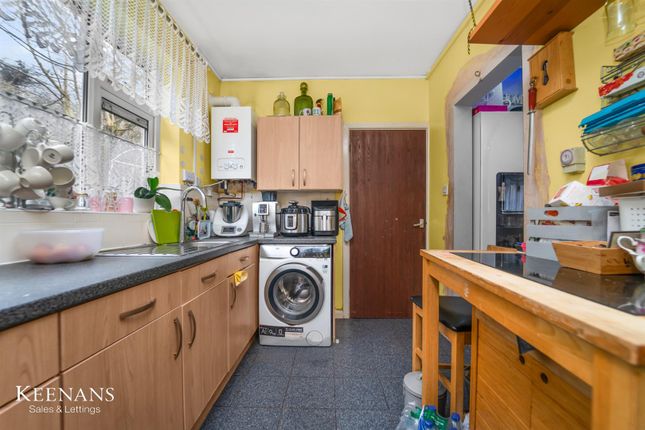 23, Brent Street, Burnley photo 3