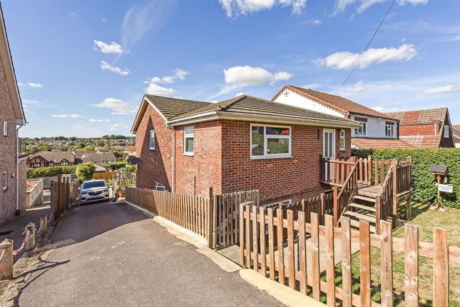 Thumbnail Detached house for sale in London Road, Clanfield, Waterlooville