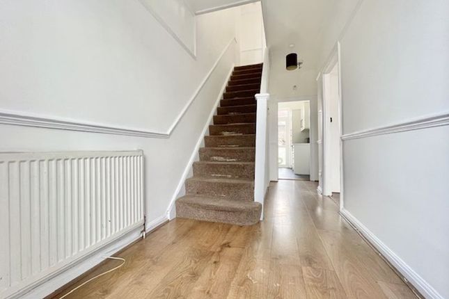 End terrace house for sale in Granton Road, London