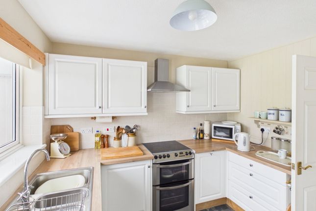 87, Hills Road, Thetford photo 4