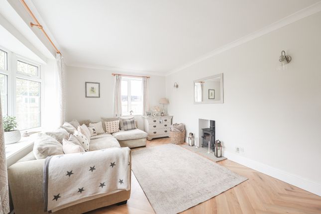 6 Fiskerton Road, Reepham, Lincolnshire photo 2