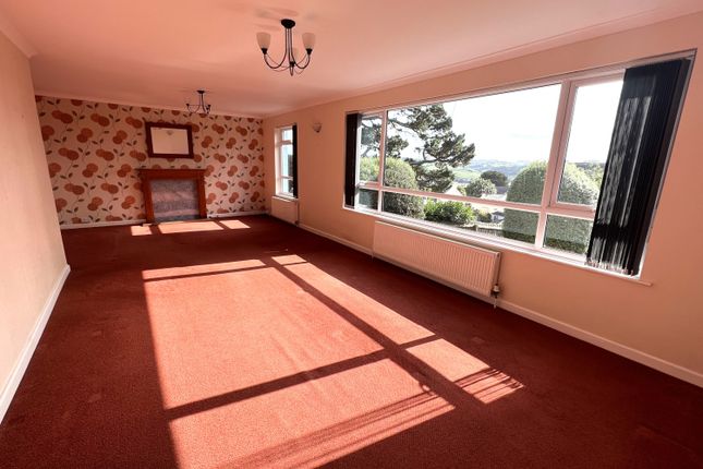 Bungalow to rent in Smith Hill, Bishopsteignton, Teignmouth, Devon