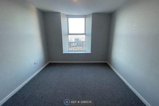 Upper Kewstoke Road, Flat, Weston-Super-Mare photo 5