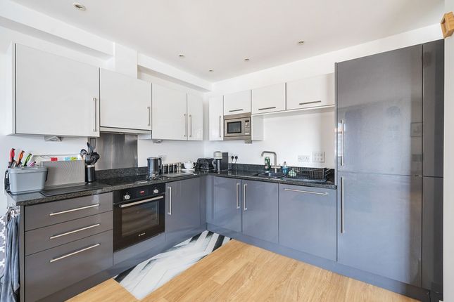 Flat 4, 11 Bell Yard Mews, London photo 4