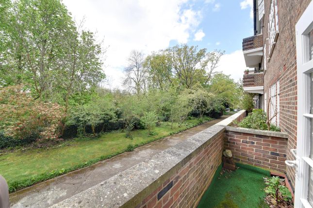 Flat for sale in Lyttelton Court, Hampstead Garden Suburb