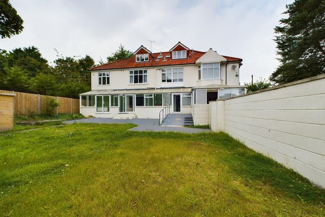 Thumbnail Detached house for sale in Holt Road, Cromer