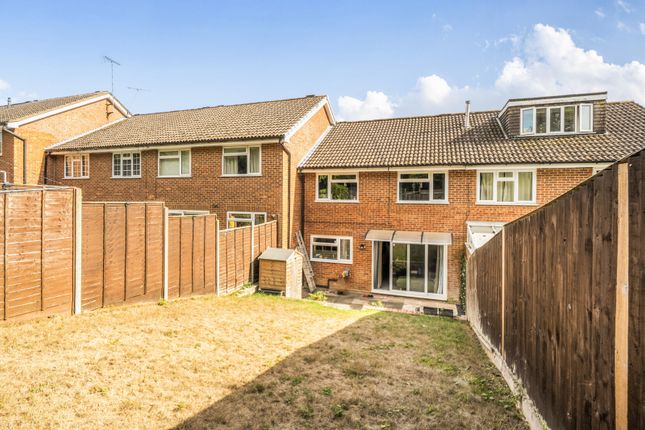 14, The Spinney, Chesham photo 2