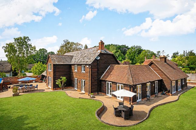 Foxley Barn,, Church Road, Hants photo 3