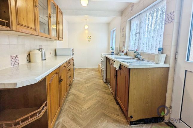 47, Diamond Avenue, Nottingham photo 4