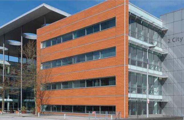 Thumbnail Office to let in Part First Floor And Third Floor, 2 City Place, Beehive Ring Road, London Gatwick Airport, Gatwick, West Sussex