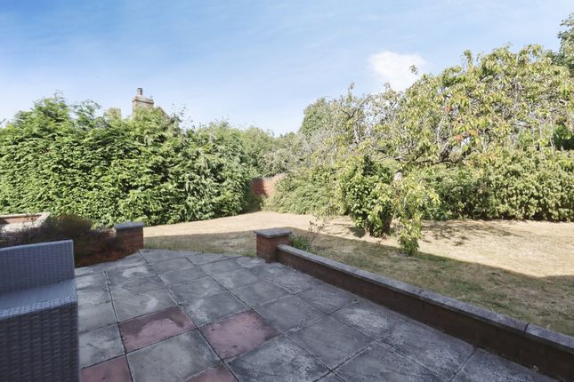 17, Damson Drive, The Rock, Telford photo 4