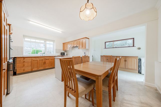 Southwold, Sweethay Close, Taunton photo 3