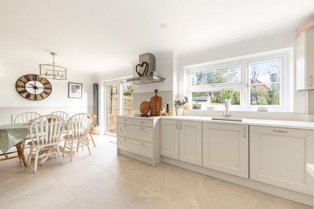 7, Cherry Gardens, Heathfield photo 3