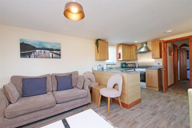 Lodge, Wilberfoss Holiday Park, Hull Road, York photo 2